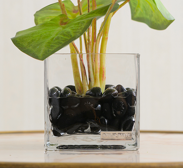 お水に活けているようなリアルな演出