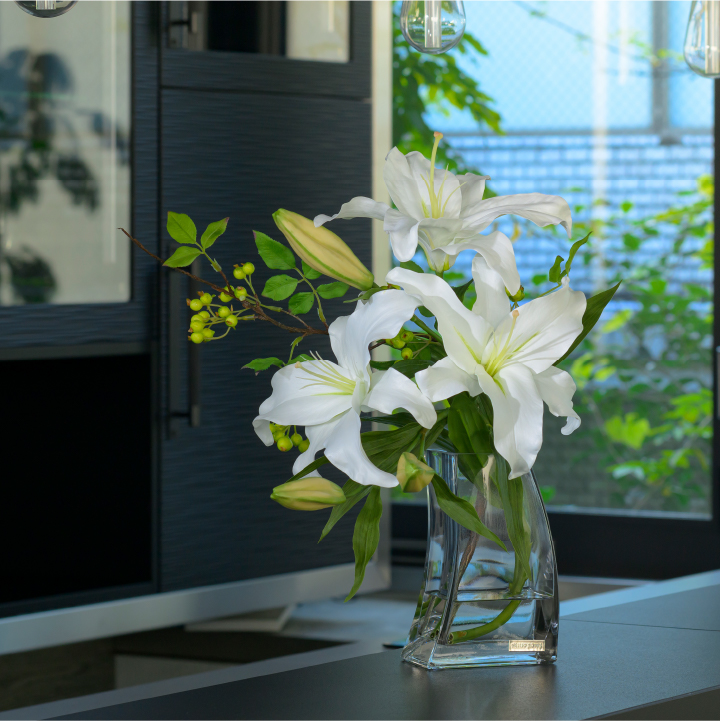 アーティフィシャルフラワーなら香りも花粉もないので、香りが苦手な方でもお花を楽しむことが出来ます。